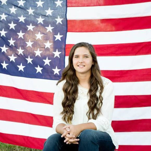 Meet your Posher, Lexie - Picture 1 of 1